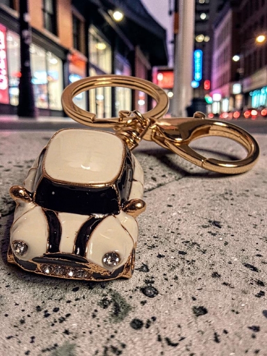 The Unbranded Brand Accessories - Gold Tone White & Black Mini Car Keychain - Women Accessories